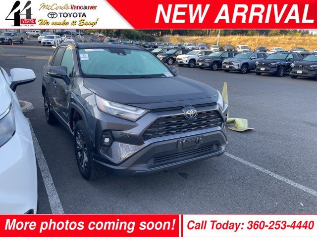 2024 Toyota RAV4 Hybrid XLE Premium