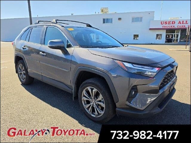 2024 Toyota RAV4 Hybrid XLE Premium