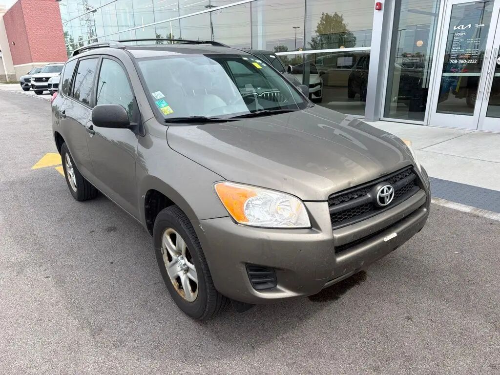 2012 Toyota RAV4 Base — photo 1 of 14