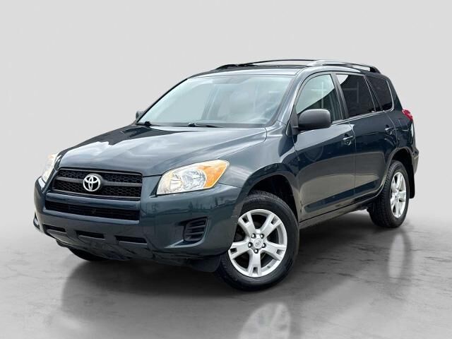 2012 Toyota RAV4 Base — photo 1 of 13