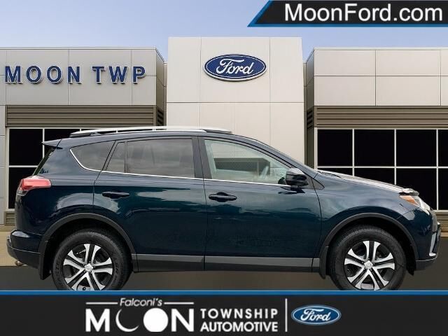 2018 Toyota RAV4 LE — photo 1 of 26
