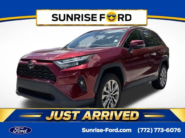 2023 Toyota RAV4 XLE Premium