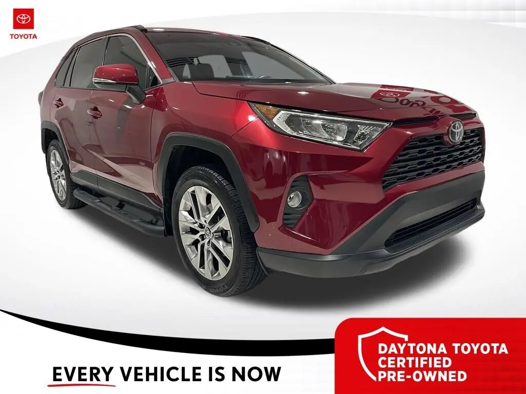 2021 Toyota RAV4 XLE Premium — photo 1 of 36