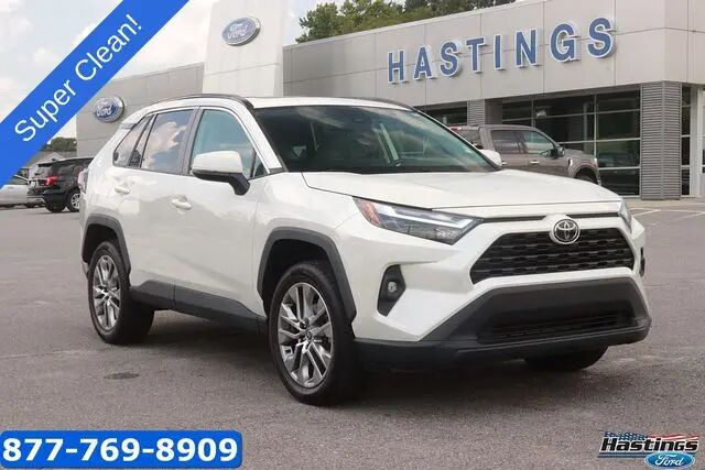 2022 Toyota RAV4 XLE Premium