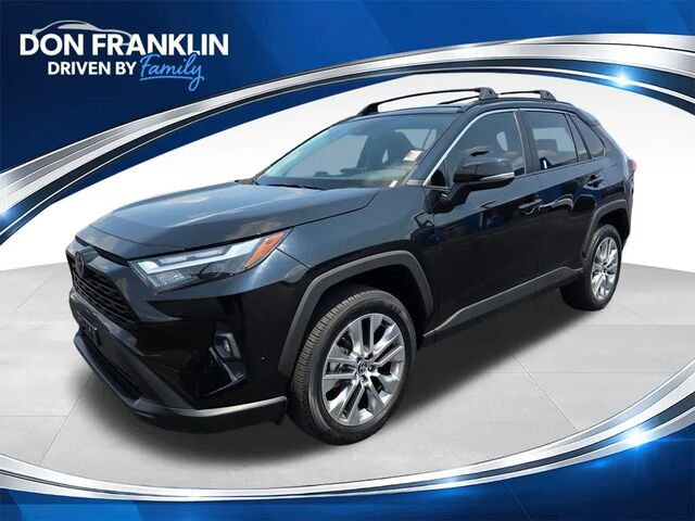 2023 Toyota RAV4 XLE Premium