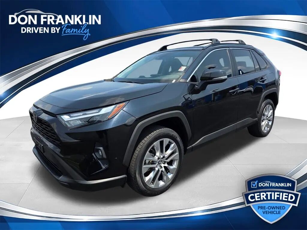 2023 Toyota RAV4 XLE Premium — photo 1 of 13