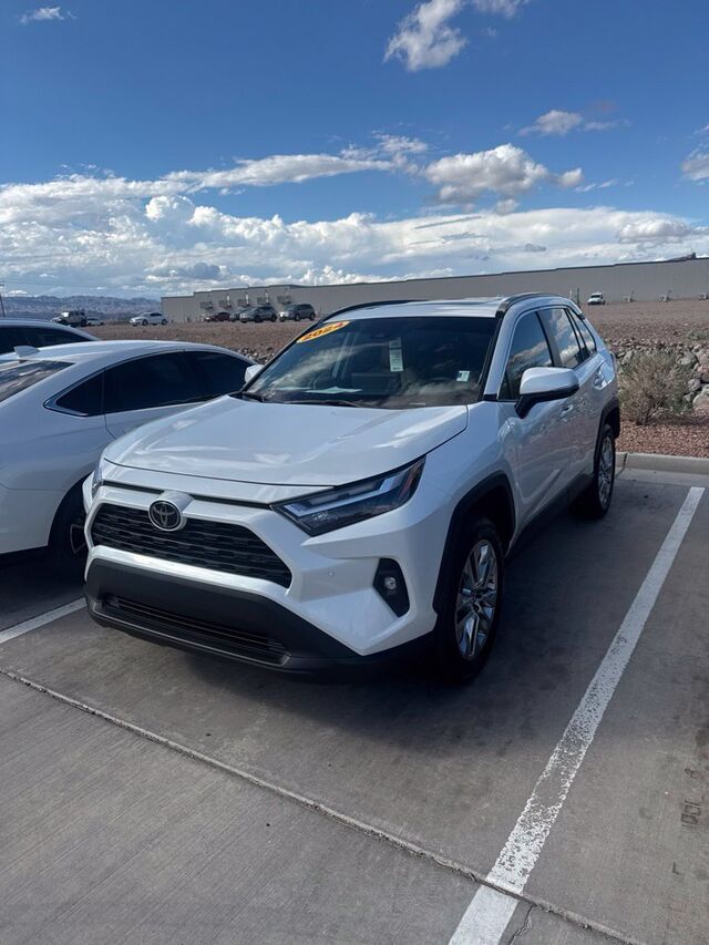 2024 Toyota RAV4 XLE Premium