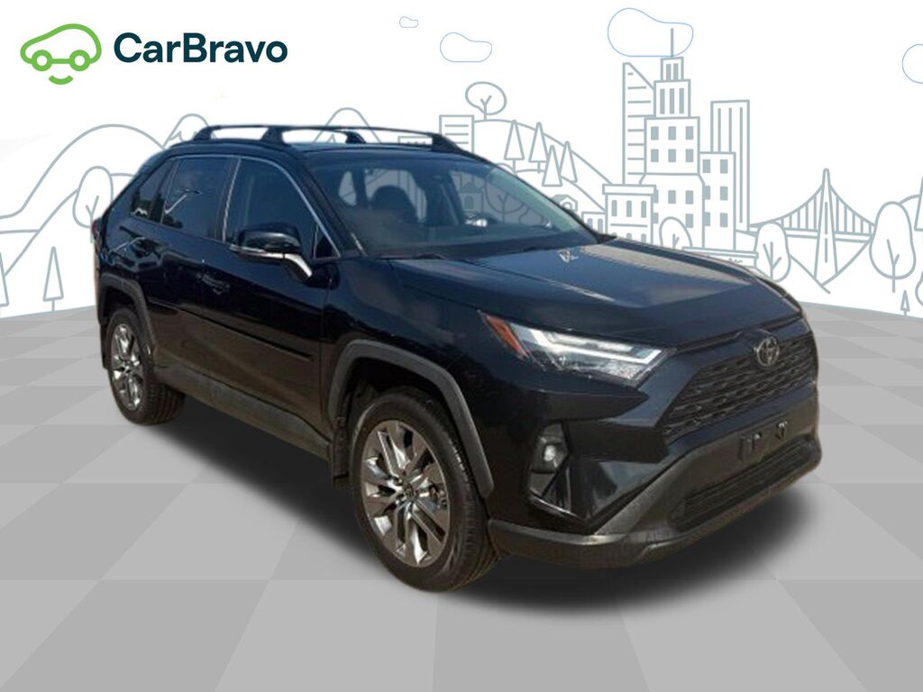 2022 Toyota RAV4 XLE Premium — photo 1 of 7