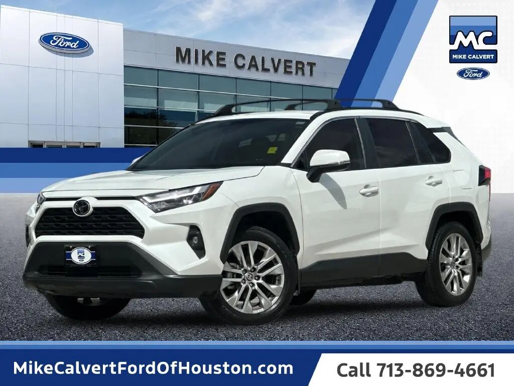 2024 Toyota RAV4 XLE Premium — photo 1 of 13
