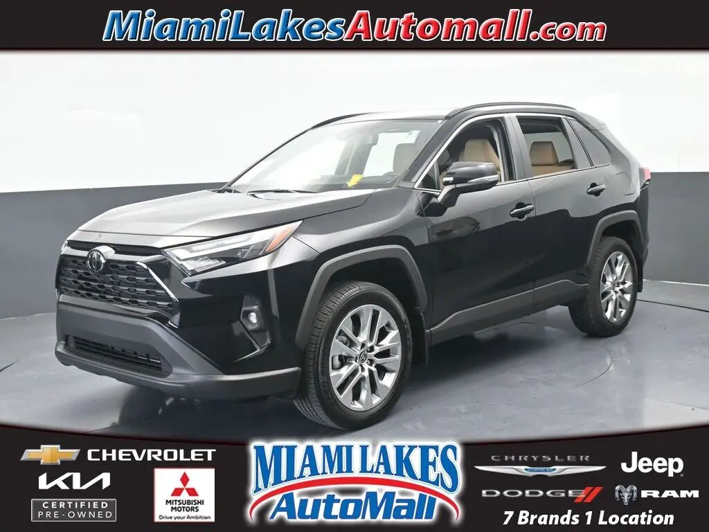 2025 Toyota RAV4 XLE Premium — photo 1 of 26
