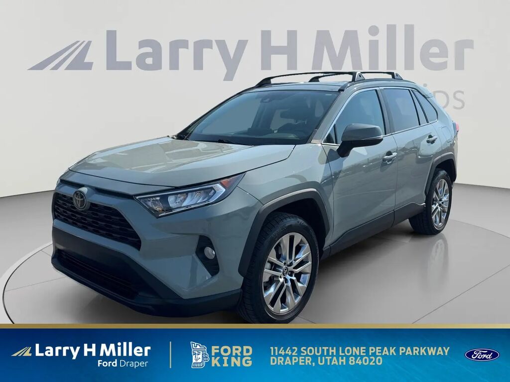 2021 Toyota RAV4 XLE Premium — photo 1 of 26