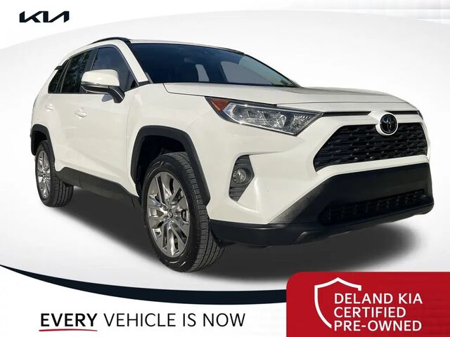 2020 Toyota RAV4 XLE Premium