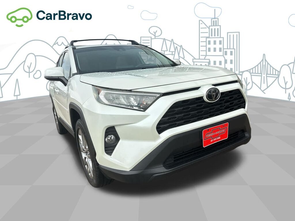 2021 Toyota RAV4 XLE Premium — photo 1 of 7