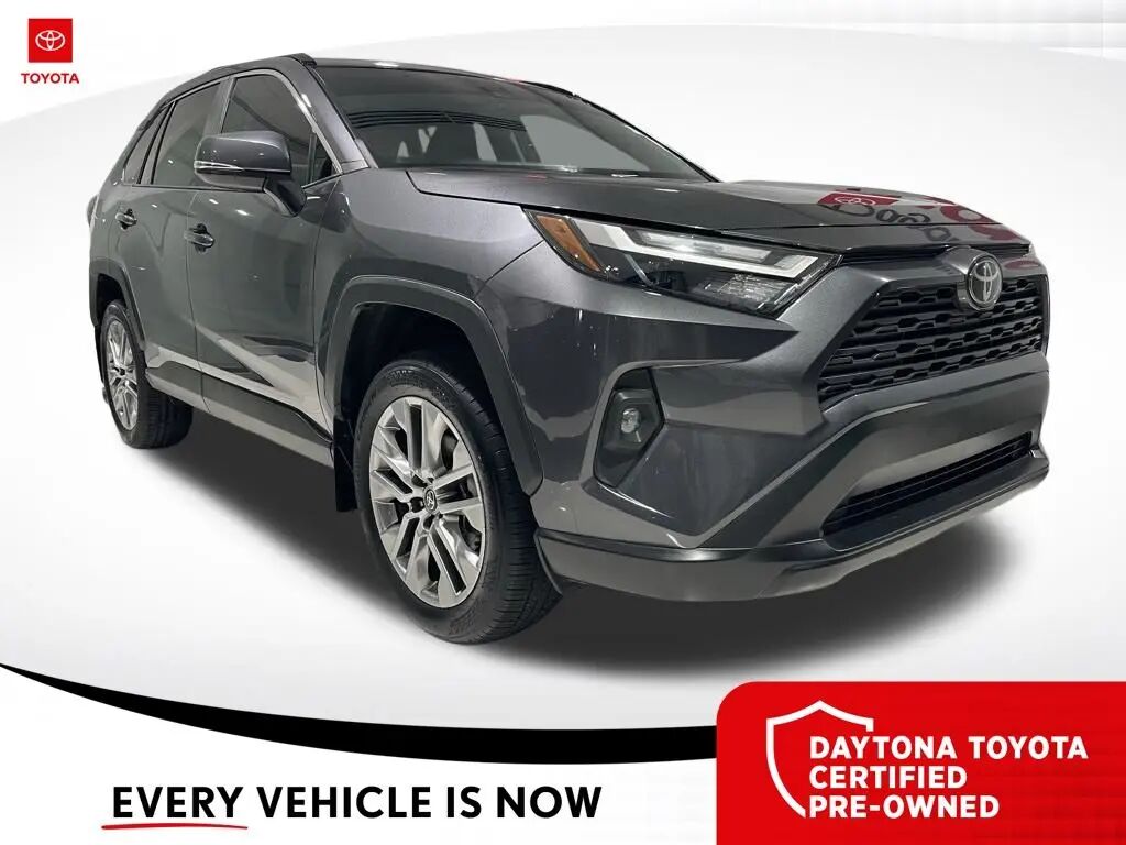 2023 Toyota RAV4 XLE Premium — photo 1 of 13