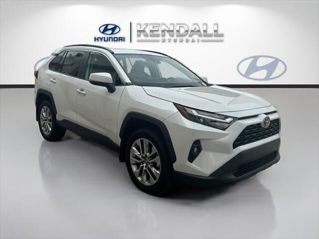 2024 Toyota RAV4 XLE Premium