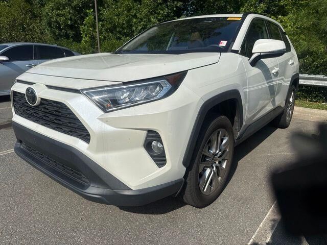 2021 Toyota RAV4 XLE Premium — photo 1 of 7