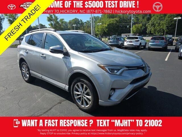 2018 Toyota RAV4 Platinum — photo 1 of 12