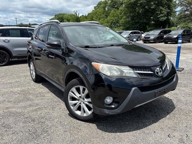 2015 Toyota RAV4 Limited — photo 1 of 6