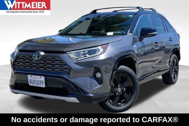 2021 Toyota RAV4 Hybrid XSE — photo 1 of 26