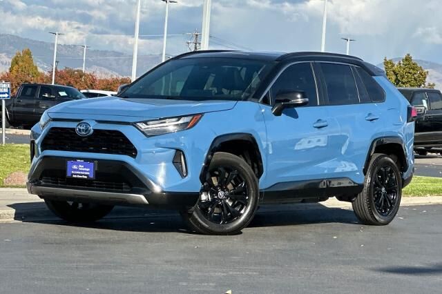 2024 Toyota RAV4 Hybrid XSE