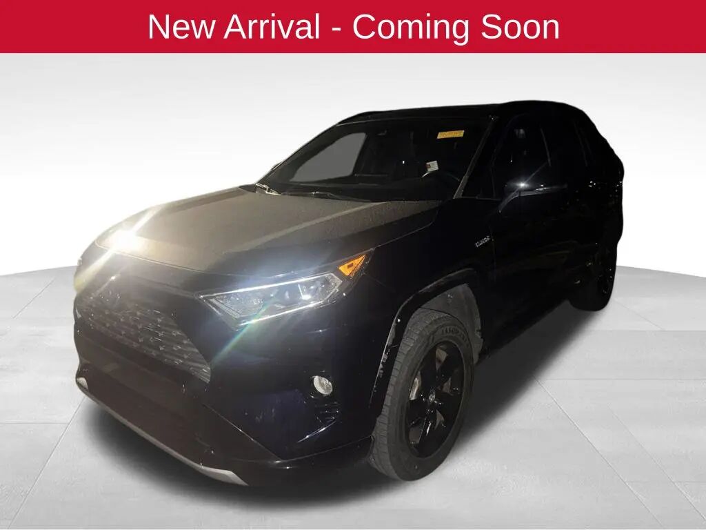 2020 Toyota RAV4 Hybrid XSE — photo 1 of 4
