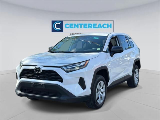 2024 Toyota RAV4 LE — photo 1 of 12