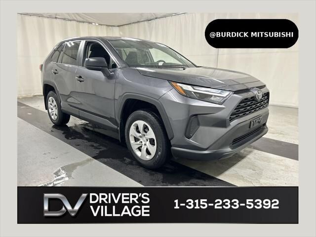 2023 Toyota RAV4 LE — photo 1 of 13