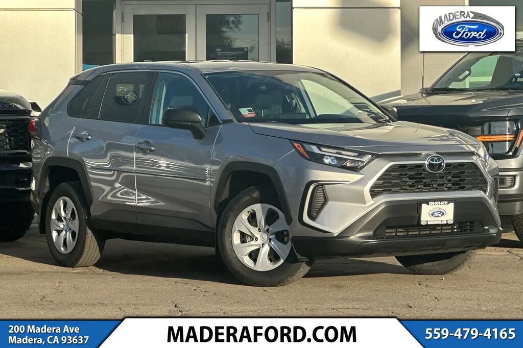 2023 Toyota RAV4 LE — photo 1 of 13