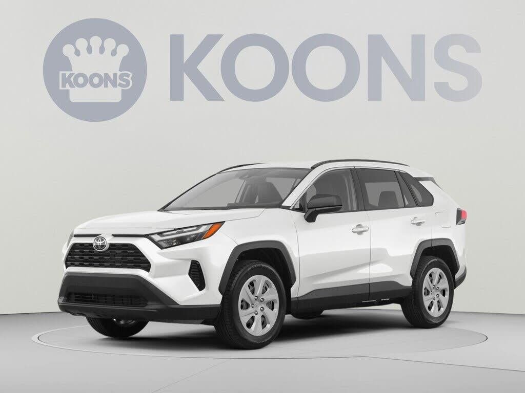 2024 Toyota RAV4 LE — photo 1 of 15