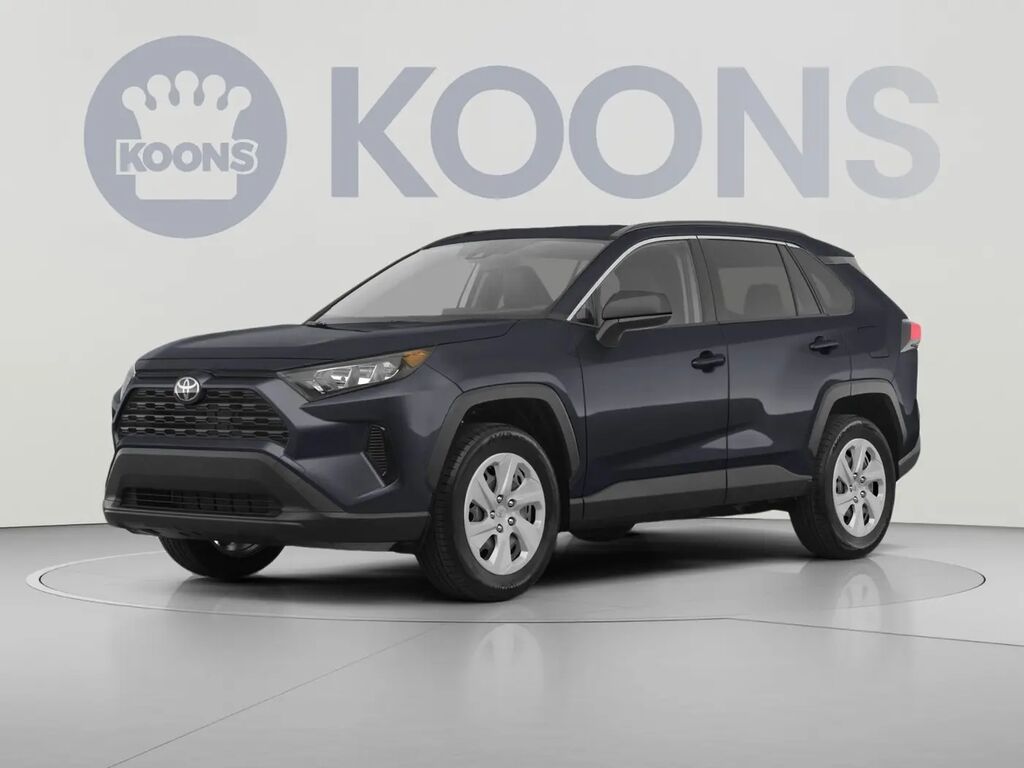 2023 Toyota RAV4 LE — photo 1 of 17