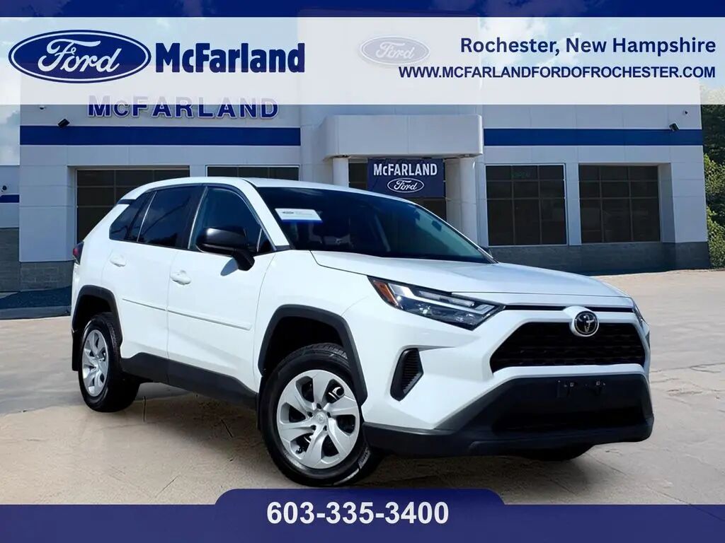 2023 Toyota RAV4 LE — photo 1 of 13
