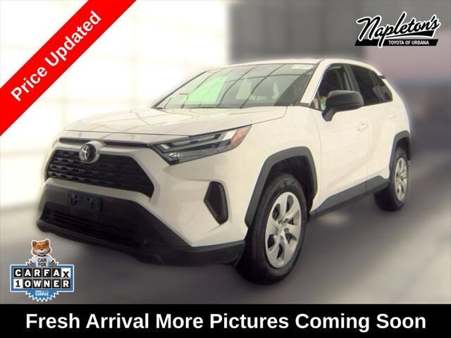 2025 Toyota RAV4 LE