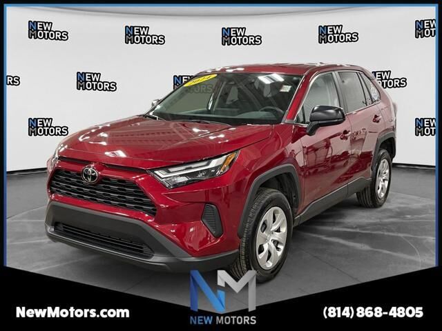 2024 Toyota RAV4 LE — photo 1 of 13