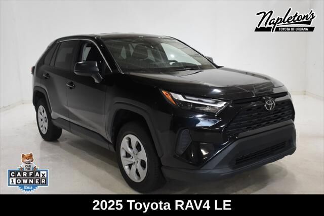 2025 Toyota RAV4 LE