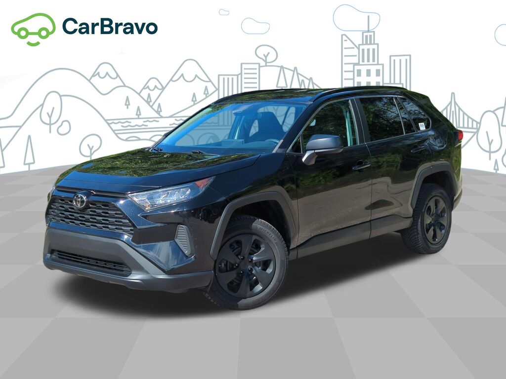 2021 Toyota RAV4 LE — photo 1 of 6