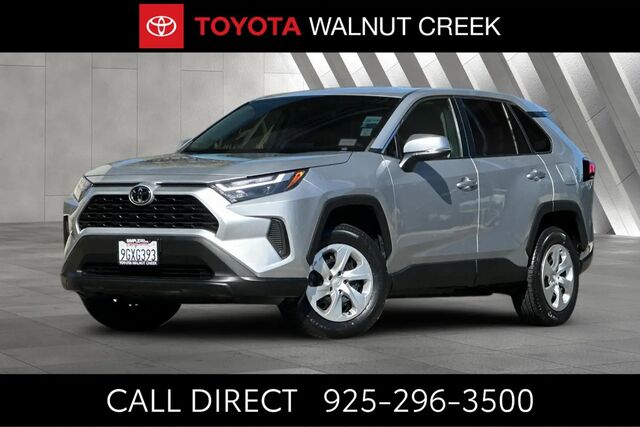 2023 Toyota RAV4 LE