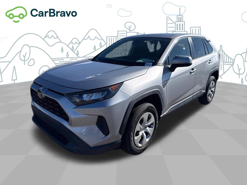2022 Toyota RAV4 LE — photo 1 of 6