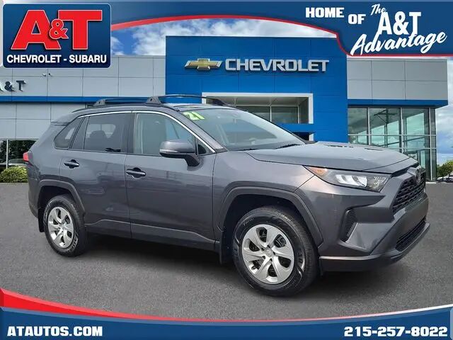2021 Toyota RAV4 LE — photo 1 of 13
