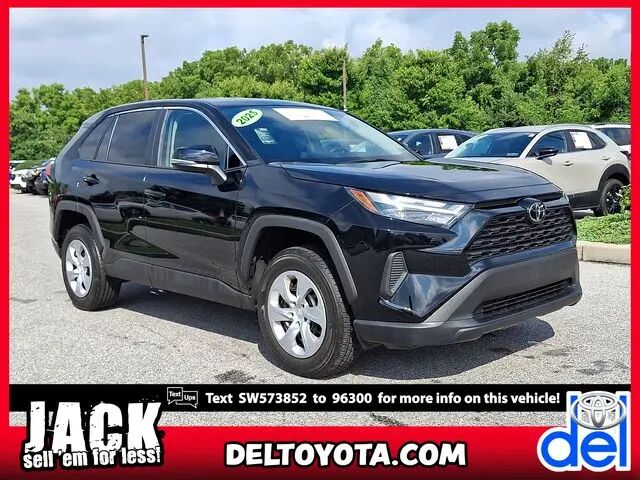2025 Toyota RAV4 LE