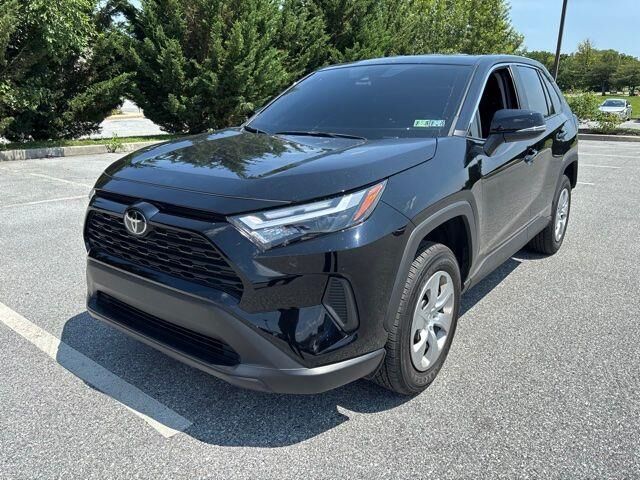 2025 Toyota RAV4 LE — photo 1 of 36