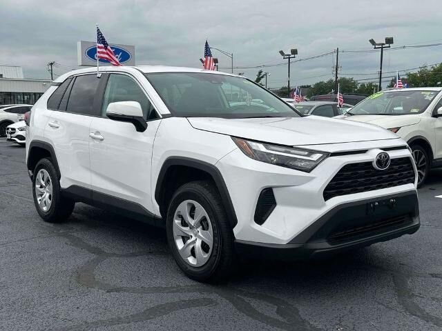 2025 Toyota RAV4 LE — photo 1 of 45