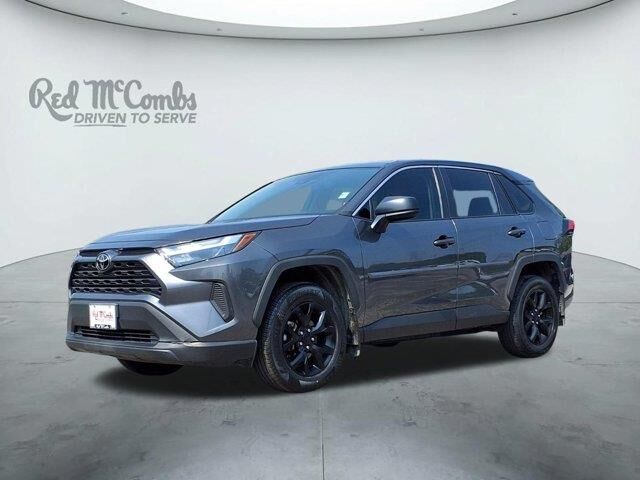2025 Toyota RAV4 LE — photo 1 of 13