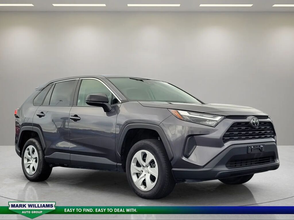 2025 Toyota RAV4 LE — photo 1 of 12