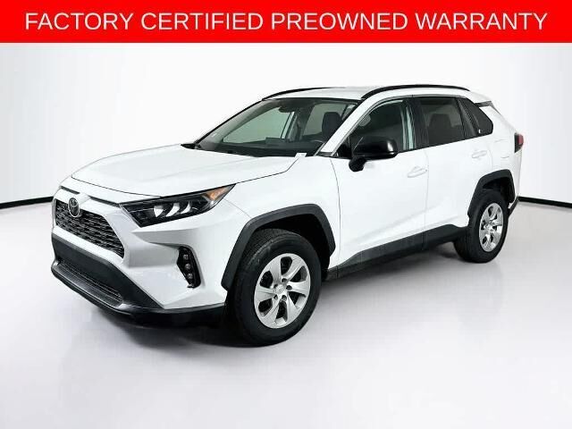 2021 Toyota RAV4 LE — photo 1 of 13