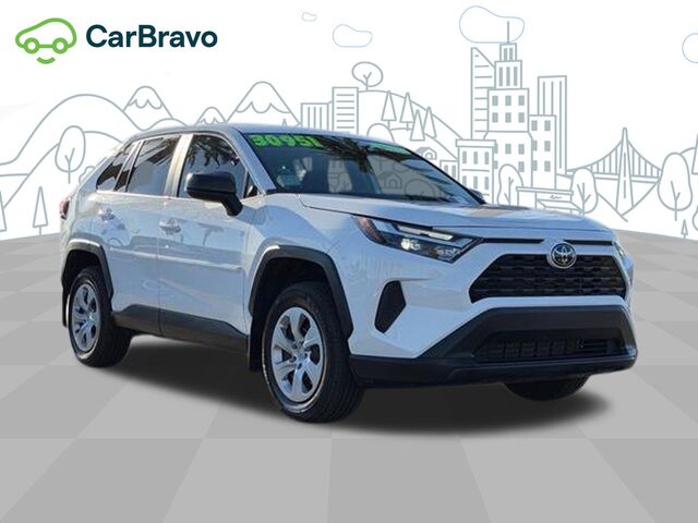 2025 Toyota RAV4 LE