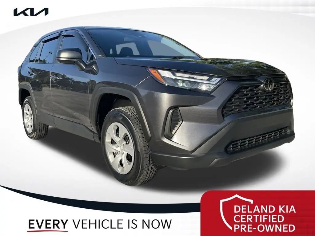 2023 Toyota RAV4 LE — photo 1 of 13