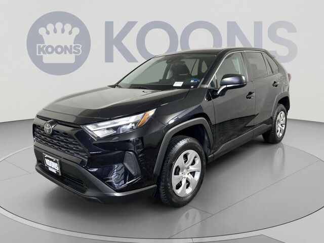 2023 Toyota RAV4 LE