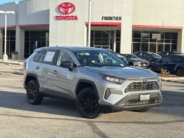 2022 Toyota RAV4 LE