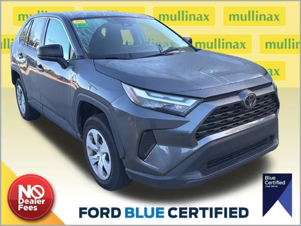 2024 Toyota RAV4 LE — photo 1 of 10