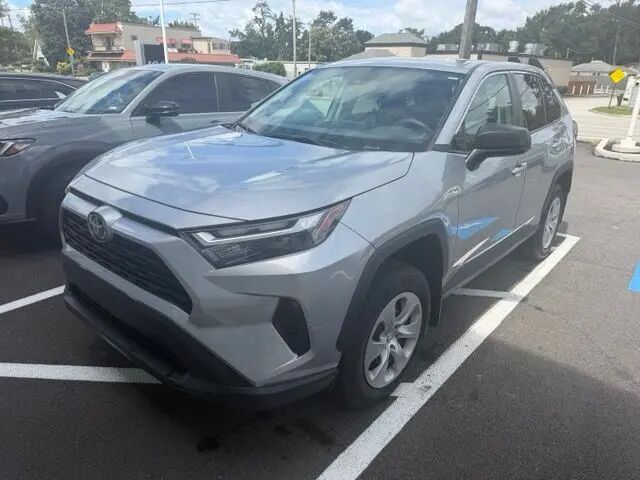 2024 Toyota RAV4 LE — photo 1 of 4